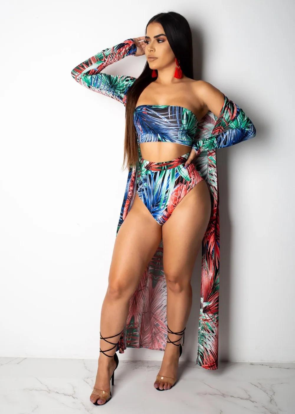 10972999431_136178077