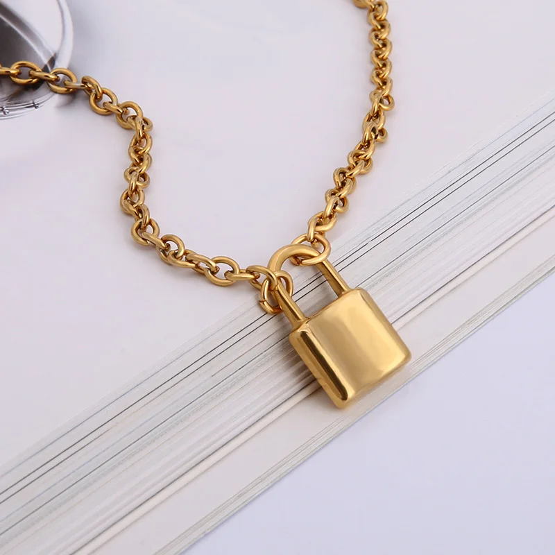  Nanafast Chain Lock Necklace Stainless Steel Statement Long Padlock  Pendant Necklace for Women Girls Silver 18 Inches : Clothing, Shoes &  Jewelry