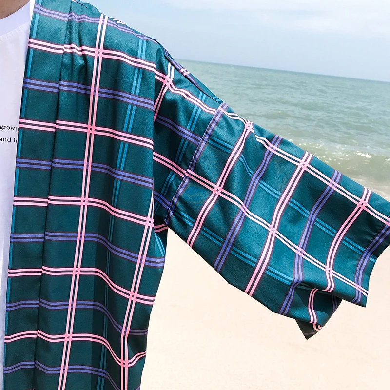 Plaid Printed Kimono Jacket Men Summer Beach Sun Proof Men's Jacket Three Quater Sleeve Thin Jackets Plaid Printed Kimono Jacket Men Summer Beach Sun Proof Men's Jacket Three Quater Sleeve Thin Jackets