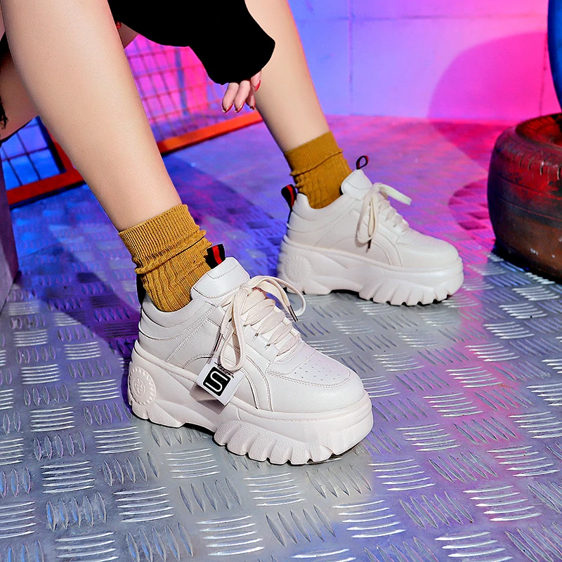 

2019 Spring Fashion White Black Platform Sneakers Ladies Causal Shoes Woman Pu Leather Platform Shoes Women Sneakers