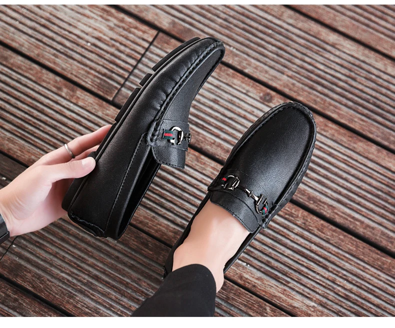 New Summer Men Flat Shoes Men Flats Slip On Male Loafers Driving Moccasins Homme Classic Comfortable Men Fashion Casual Shoes