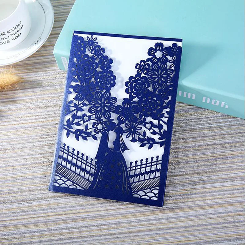 

100pcs Blue Red Laser Cut Wedding Invitations Card Tree Elegant Greeting Card Customize Envelopes Wedding Party Favor Decoration