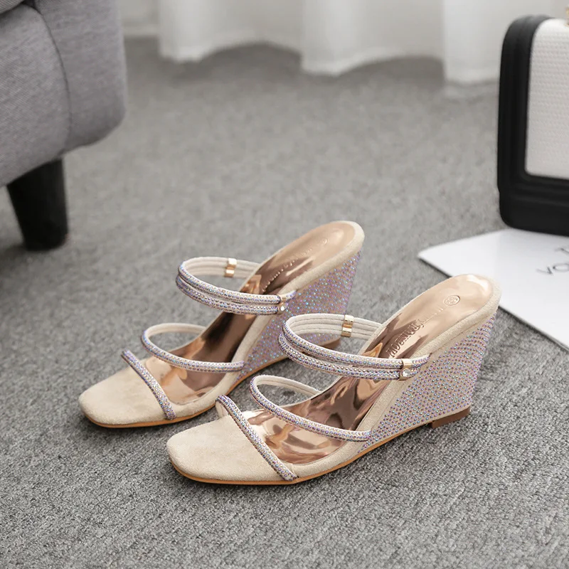 

Modis Clogs Platform Slippers Leather Heels Female Summer 2019 With Rhinestones Water Toe Wedge Shoes Woman Rubber Med Korean