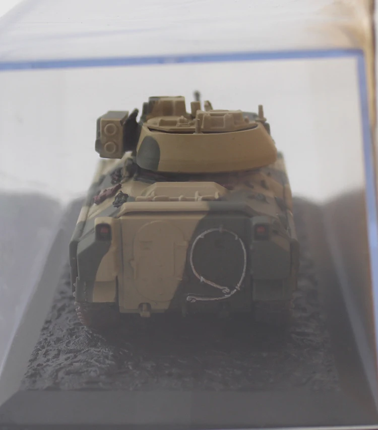 Специальное предложение Редкие 1: 72 м2 армии США Брэдли боевые транспортные средства Сплав Военная коллекция моделей