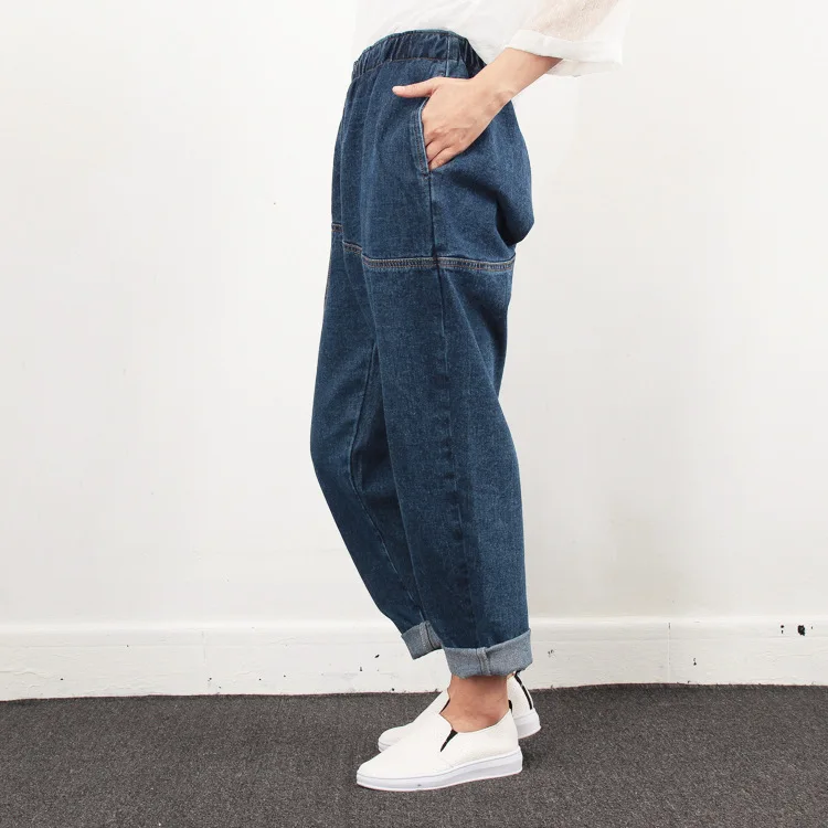 Plus Size Jeans Women New Design Elstic Waist Cowboy Nine Cent Denim Pants Girls Student Boyfriend Loose Jeans for Mom 4 Seasons