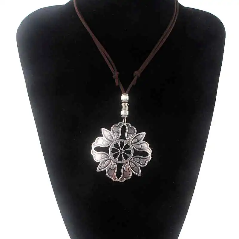 

Wholesale Maxi necklace collier women jewelry collares Vintage necklaces Alloy pendants Love choker Women Leather Necklace