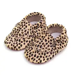 Малыш обувь из натуральной кожи с бахромой леопард печати детские мокасины для маленьких девочек и мальчиков мягкая подошва детские