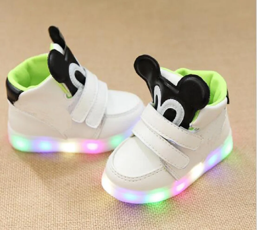 

2018 European fashion glowing children boots LED lighted solid girls boys shoes Elegant fantastic glitter kids toddlers footwear