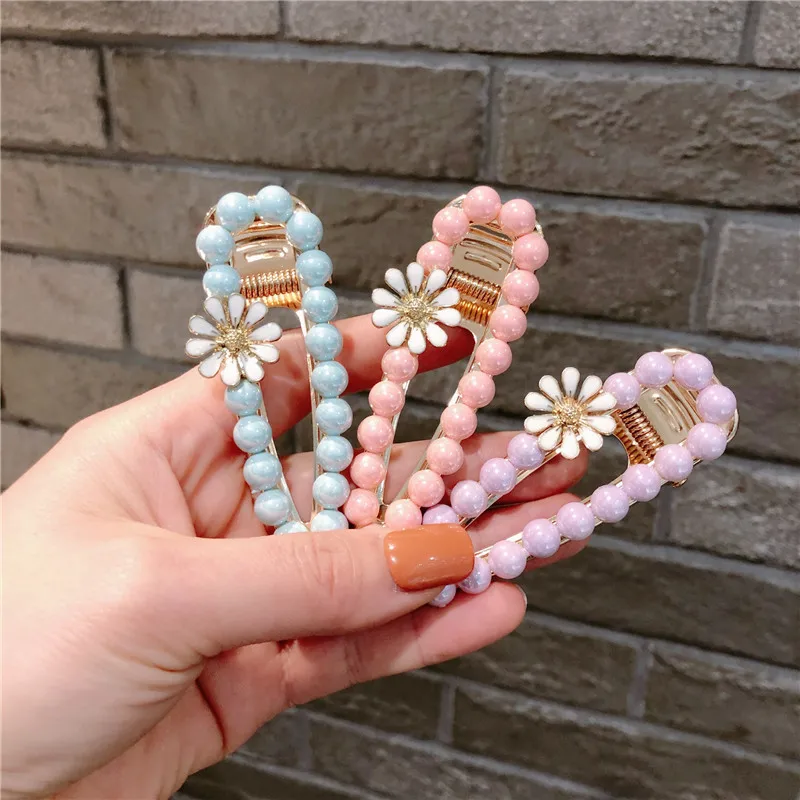 

Summer Fashion Pearl Flower Hairclip Girls Student Hair Clips Barrettes Accessories For Women Hair Ornament Hairpins Headdress