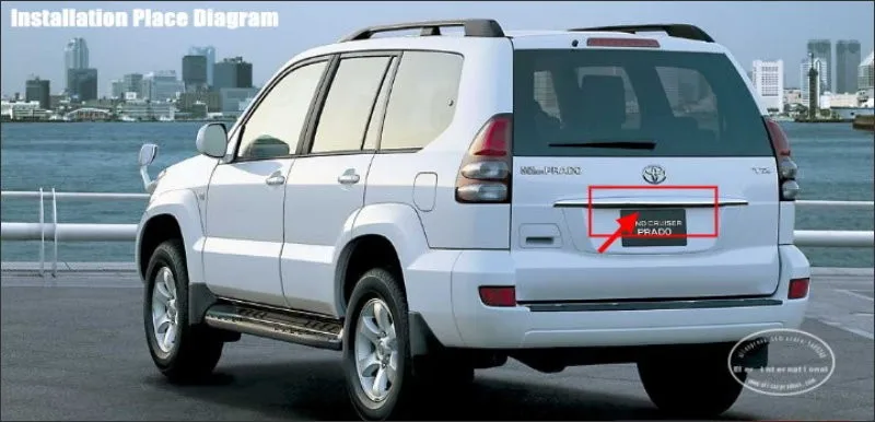 Toyota-Land-Cruiser-LC120-Prado-back-license-plate-lamp
