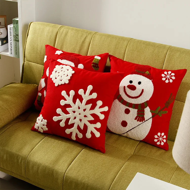 

Merry Chirstmas Cushion Cover Embroidered Snowman Snowflakes Santa Claus Cushions Covers Top Quality Cotton Pillow Case