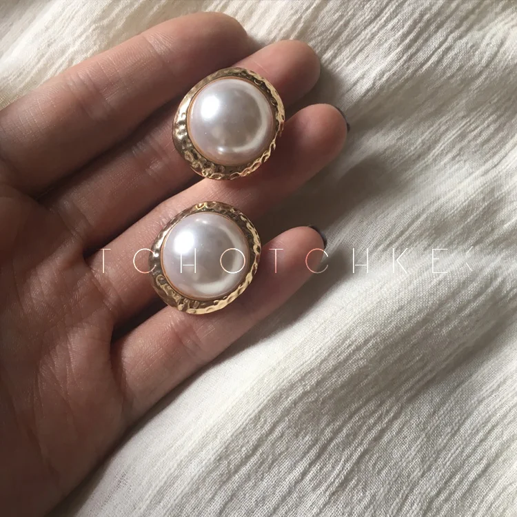 

Timeless Wonder chic stunning geo faux pearl stud Earrings Bijoux top Date party pop runway stylist picks stunning sweet 7522