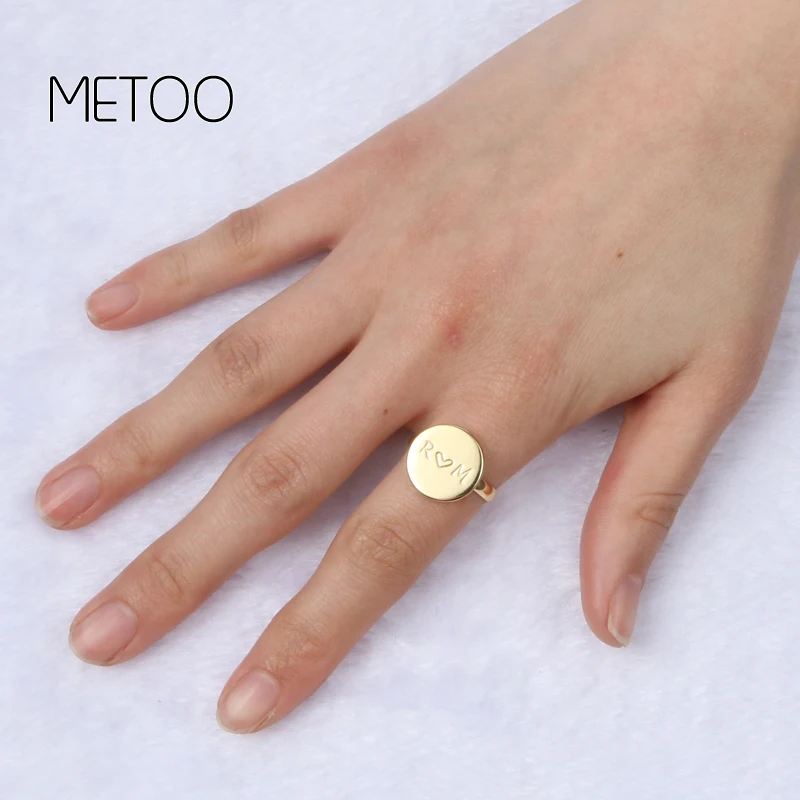 

METOO 2019 Gold Round Rings for Women Custom Name Letter Geometric Round Finger Bague Femme not change color Anel Boho Jewelry