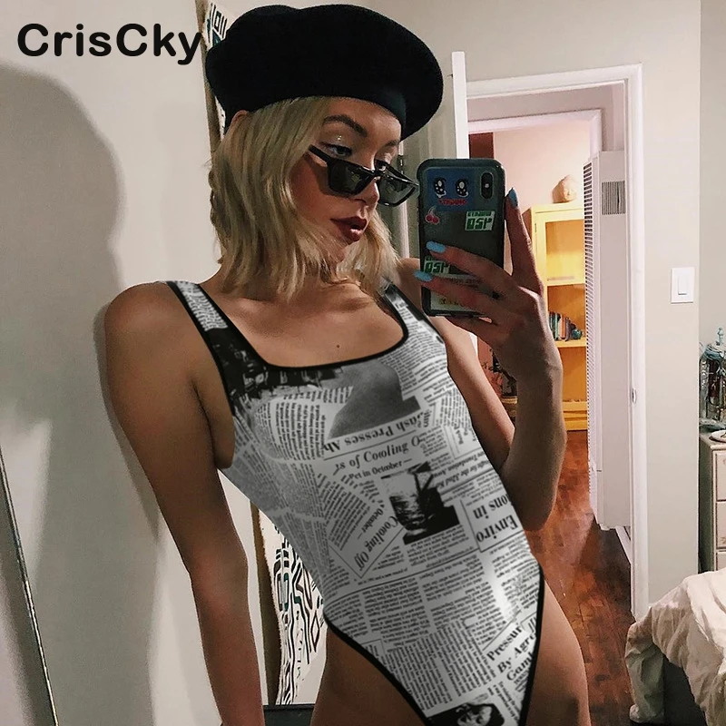 (4)