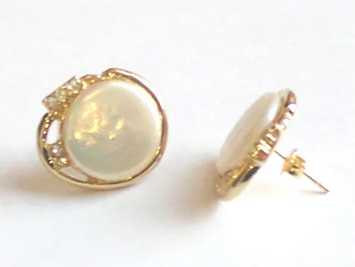 

hot sell new - wholesale Beautiful fashion jewelry white fresh water pearl coin earrings