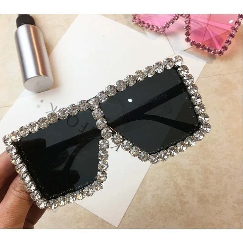 Oversized Crystal Sunglasses Women Square  sunglasses Bling Rhinestone Sun glasses for Woman Luxury Fashion Shade UV 400 fashion sunglasses