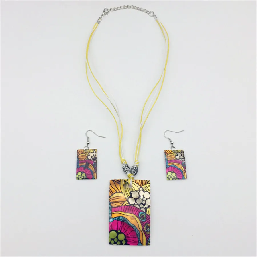 European and American fashion Simple personality fresh flower earrings necklace set Natural mother-of-pearl material (5)