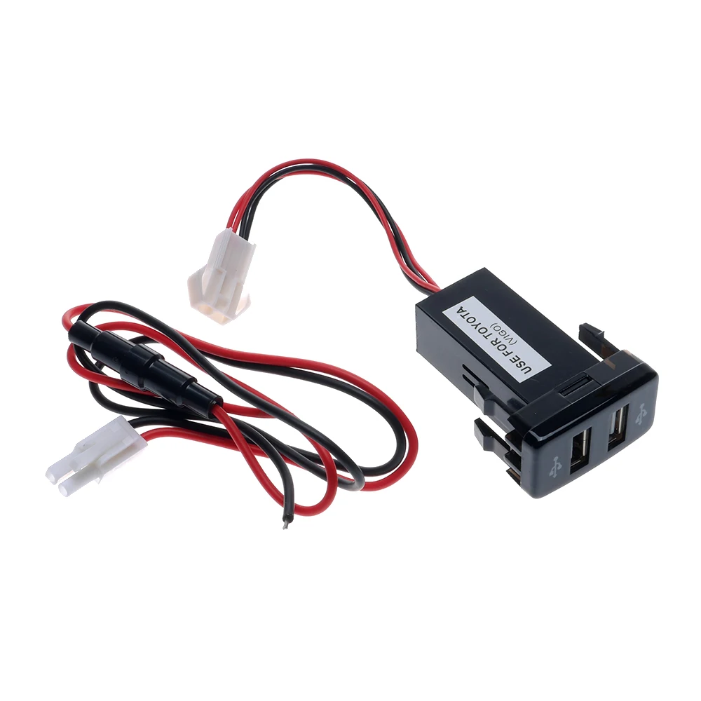 Автомобильное зарядное устройство 12 В с двумя USB портами и быстрой зарядкой для