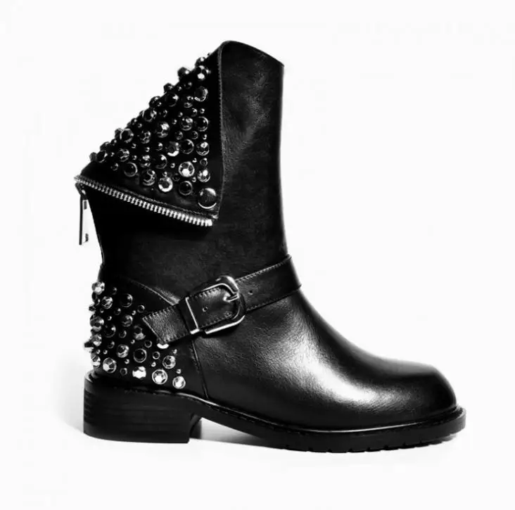 

Ladies new snow boots, non-slip wear, warm and comfortable, fine workmanship, perfect product, model complete