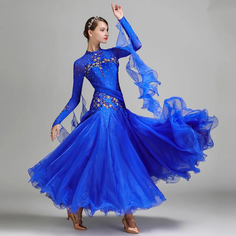 Girl Dance Costume Women's Ballroom Dance Competition Dresses Waltz Fringe Luminous Costumes Standard Modern Foxtrot Stage Dancewear Clothes