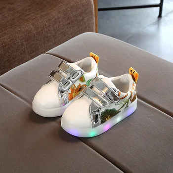 

JIANDIAN Children Led Shoes Boys And Girls New Do Embroidery Anti-skid Flashing Lights Casual Baby Shoes Size 21 -30
