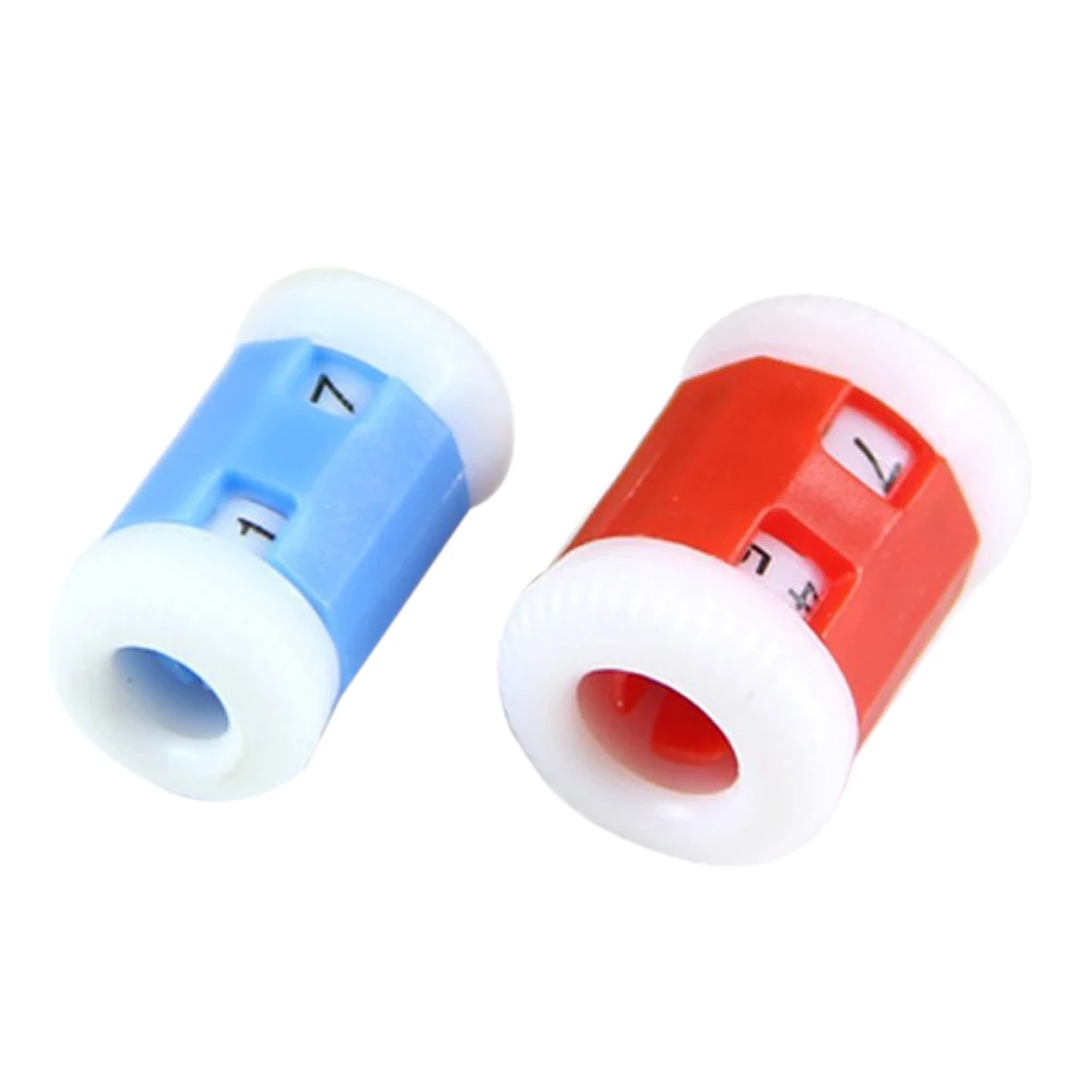 2 больших красных+ 2 маленьких синих пластиковых вязальных спиц для вязания(большой 2,2*1,5 см+ маленький 2,2*1,2 см