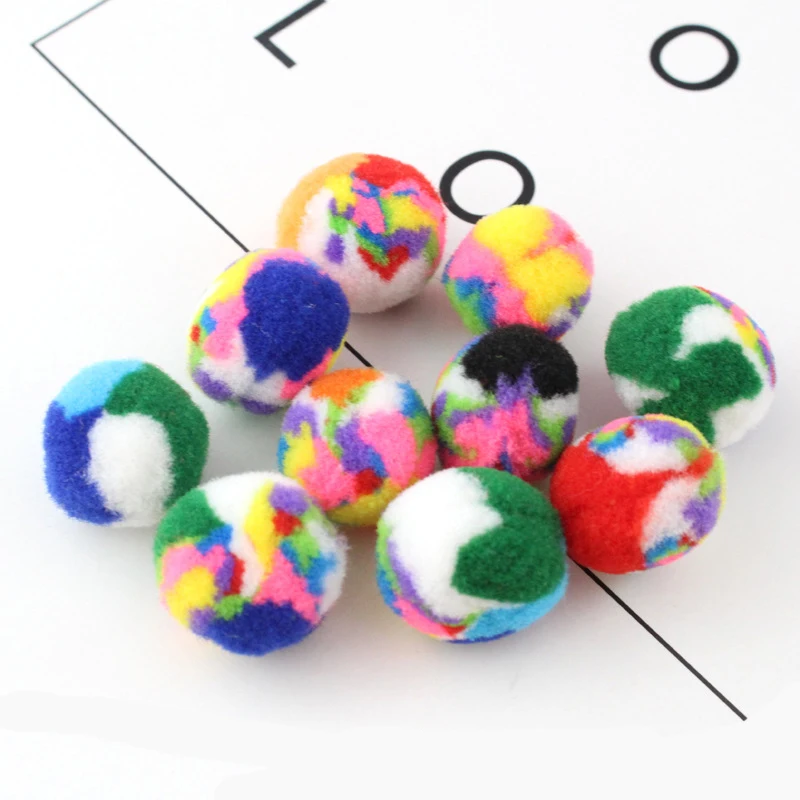 pompom ball