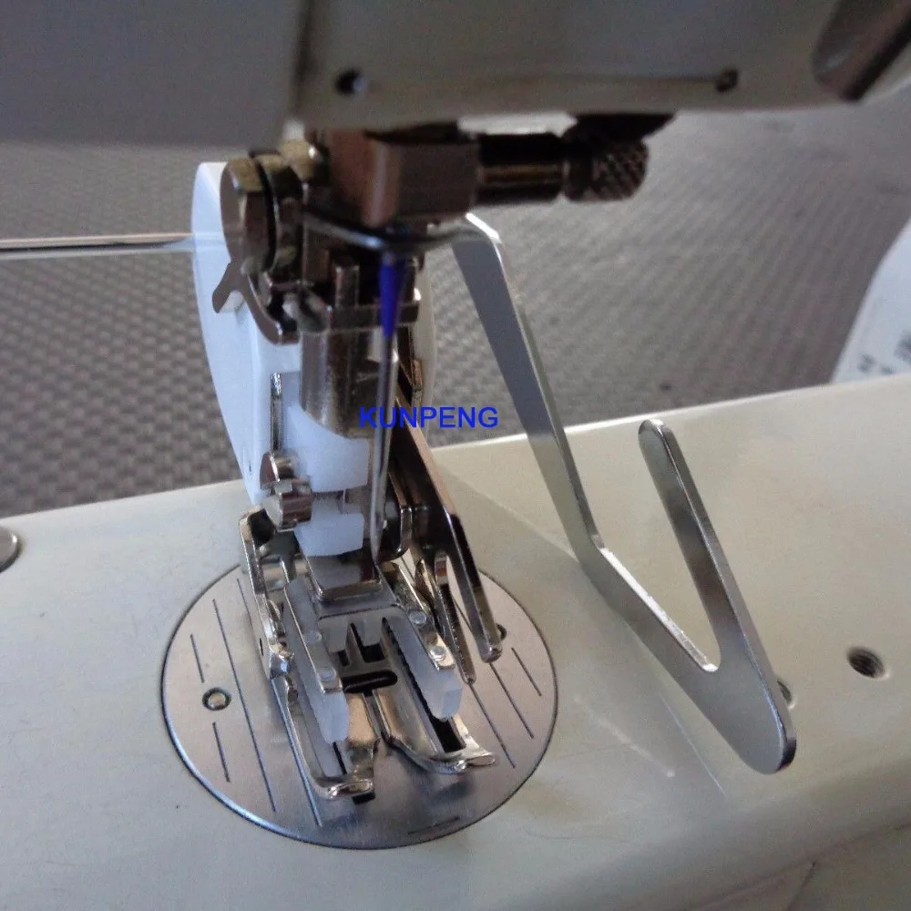 

EVEN FEED WALKING FOOT BERNINA OLD STYLE 730,801,807,830,900,910 #P60445