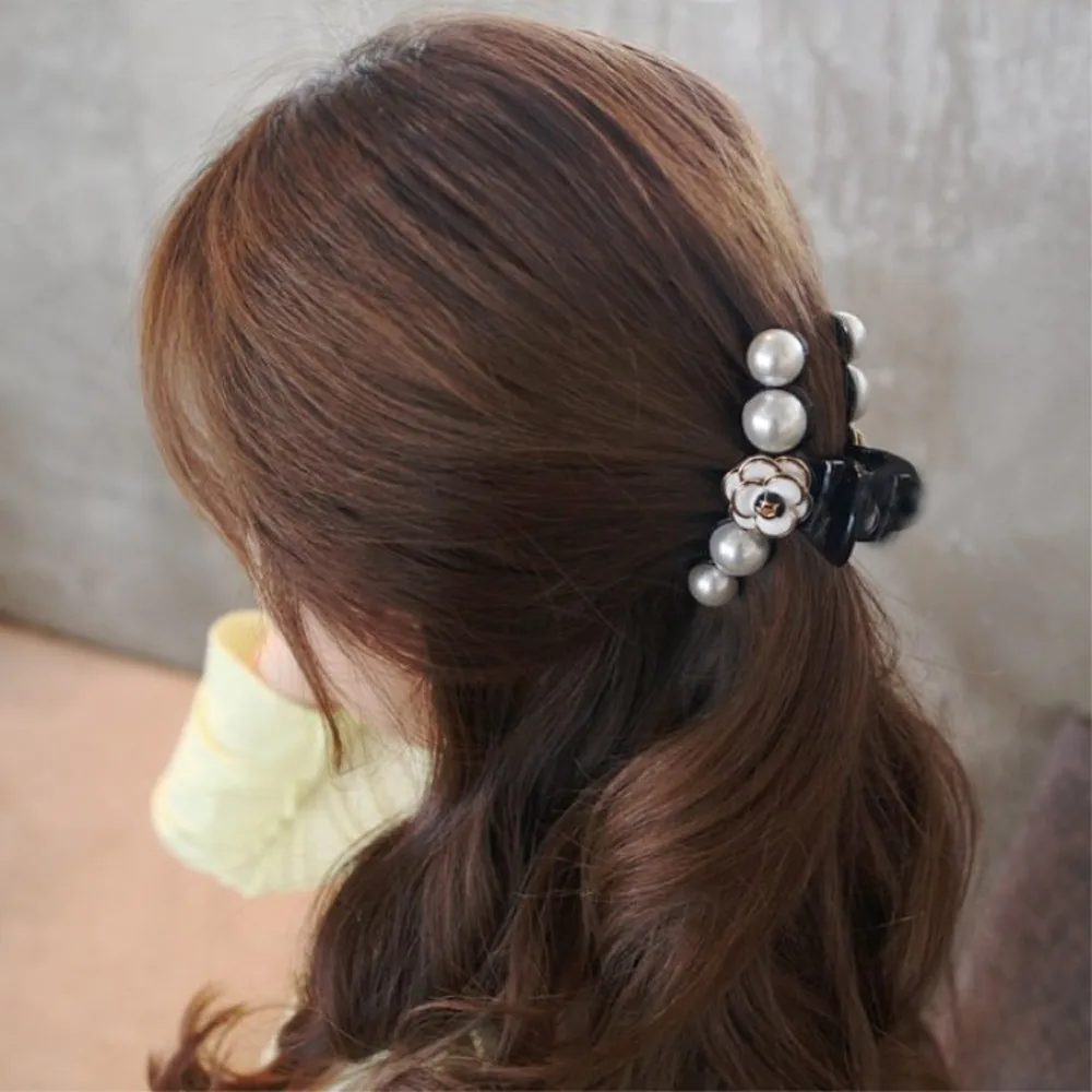 

Bling-World New Arrival Fashion Women Elegant Camellia Flower Pearl Gripper Hair Clip Delicate Jewelry Gift Oct17