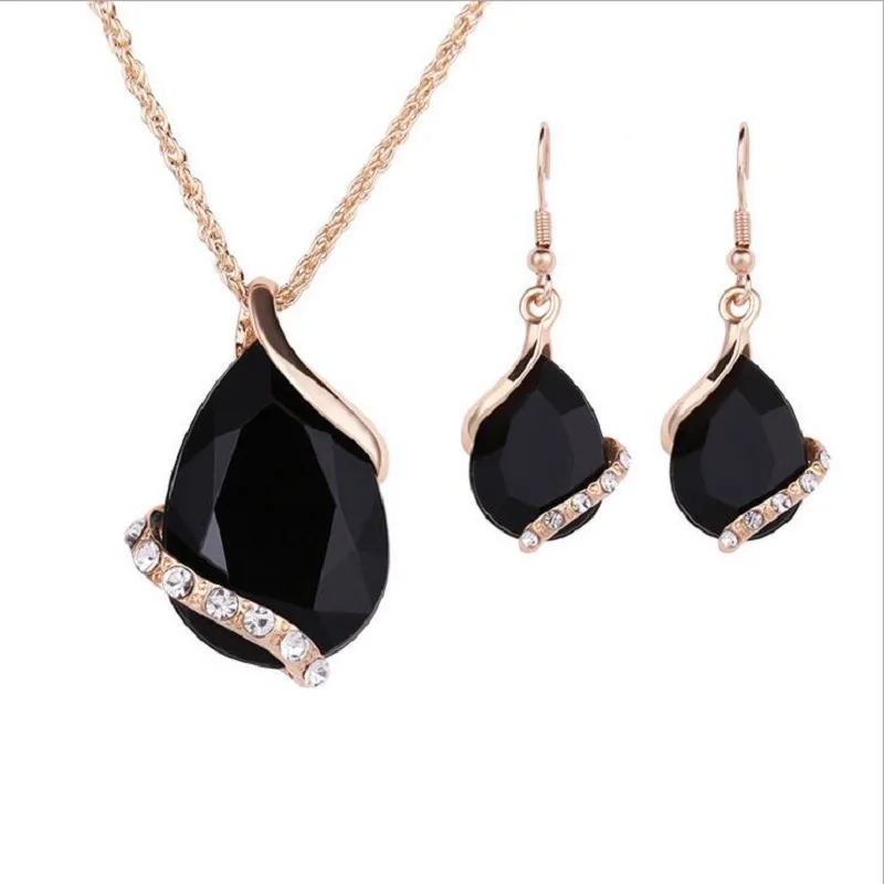 

LAQ Black Crystal Earrings Necklaces Sets Gold Color Jewelry Sets for Women Geometric Design Wedding Jewelry