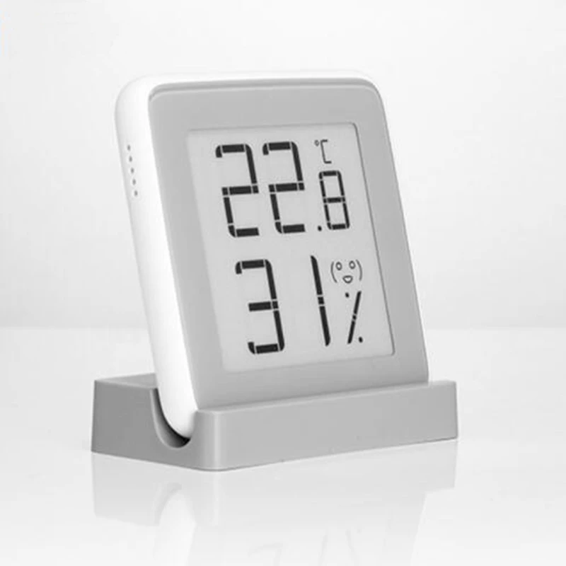 xiaomi mijia temperature and humidity monitoring electronic watch