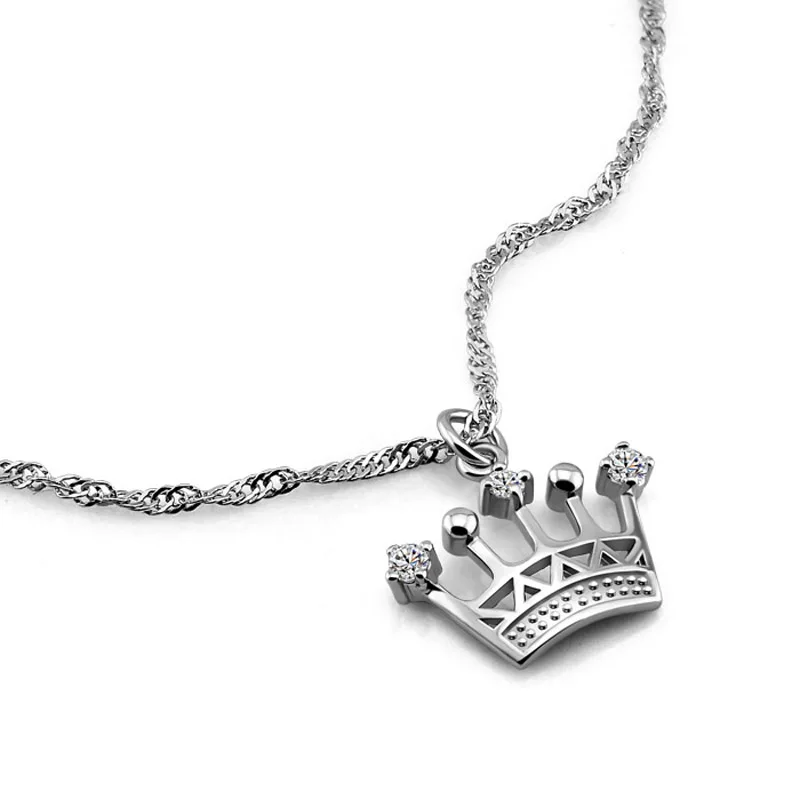 

925 sterling silver necklace female short paragraph design. Noble crown pendant. Solid Silver Chain. Elegant Simple Jewelry