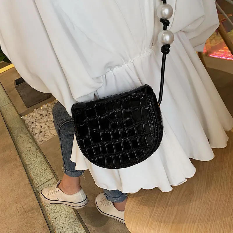 

Luxury Designer Shoulder Crossbody bag Designer Handbags with pearl Soft Leather Ladies Handbag Crocodile Pattern Clutch