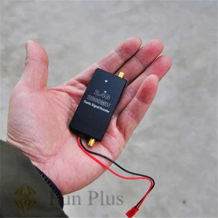 

2.4G Radio Signal Booster Mini Amplifier For Quadcopter 4-axis Copter Transmitter FPV Extend Range