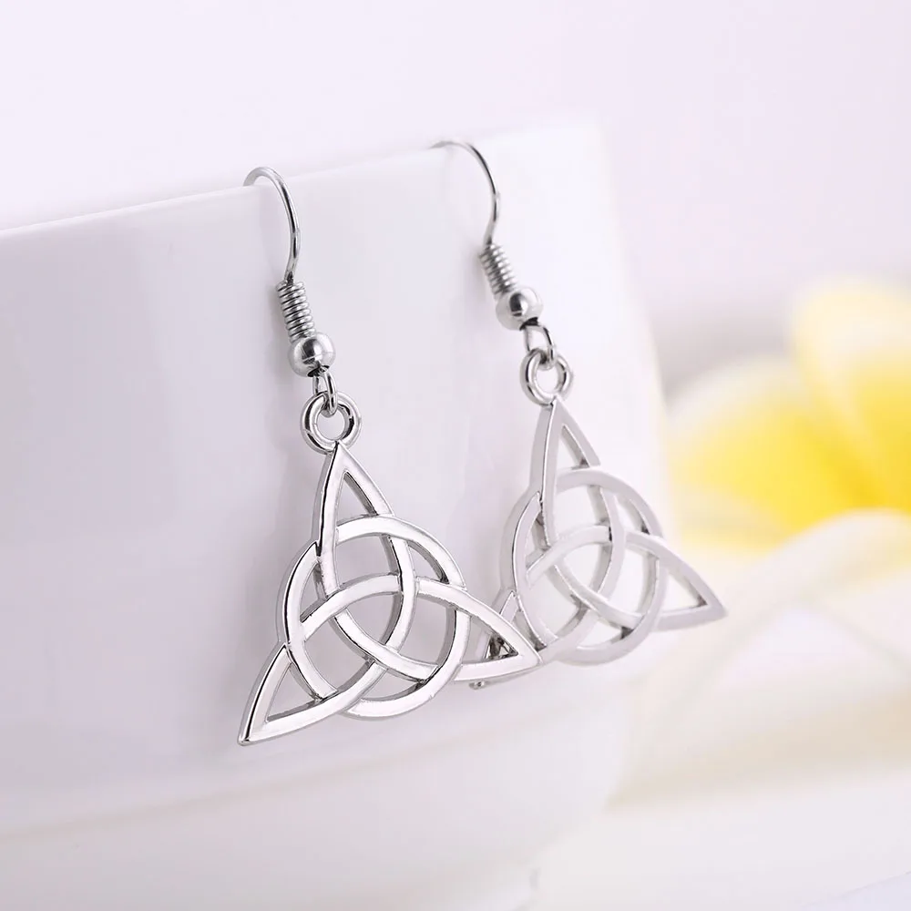 Orecchini A Nodo Celtico In Argento 925 Con Zircone - Triquetra Irlandese, Regalo Per Lei (Confezione Regalo) - 2