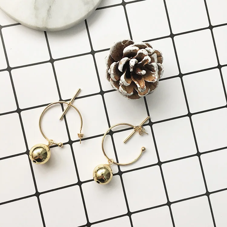 

2018 Fashion New Earrings Gold Open Round Stud Earrings Simple Geometric Round Earrings Jewelry Free Shipping Delivery