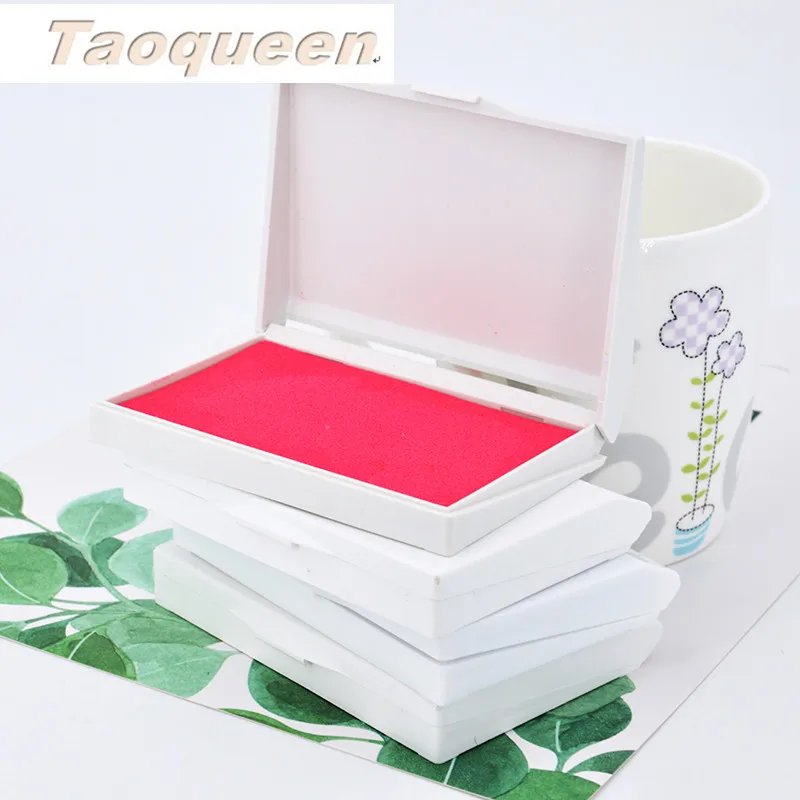 Taoqueen Baby Care Non-Toxic Baby Handprint Footprint Imprint Newborn Hand Foot Print Pad Infant Clay Toy Taoqueen Baby Care Non-Toxic Baby Handprint Footprint Imprint Newborn Hand Foot Print Pad Infant Clay Toy