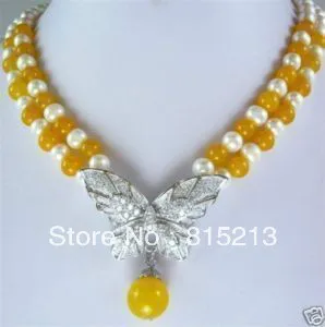 

ddh00159 yellow jade & white pearl butterfly button necklace