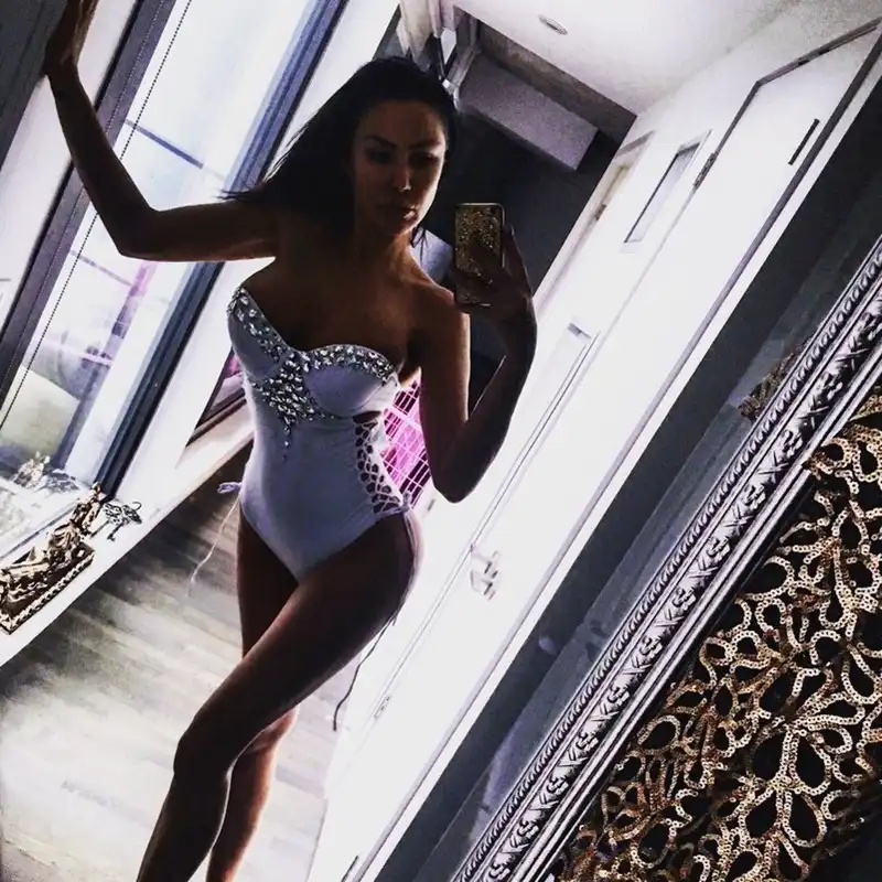 2017 Weiss Sexy Kristall Ein Stuck Bademode Frauen Badeanzug Strass Luxus Ein Stuck Badeanzug Frauen Push Up Schwimmen Tragen Bademode Schwimmen Tragen Frauentragen Weiss Aliexpress