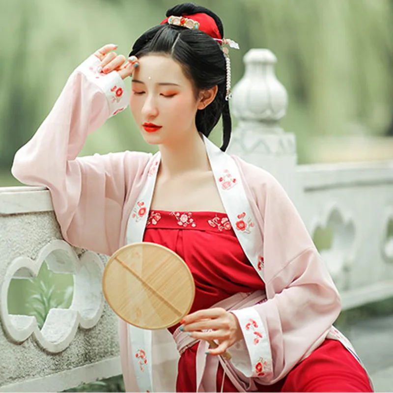 Вышивка Hanfu красный костюм для классических танцев Женский карнавальный наряд