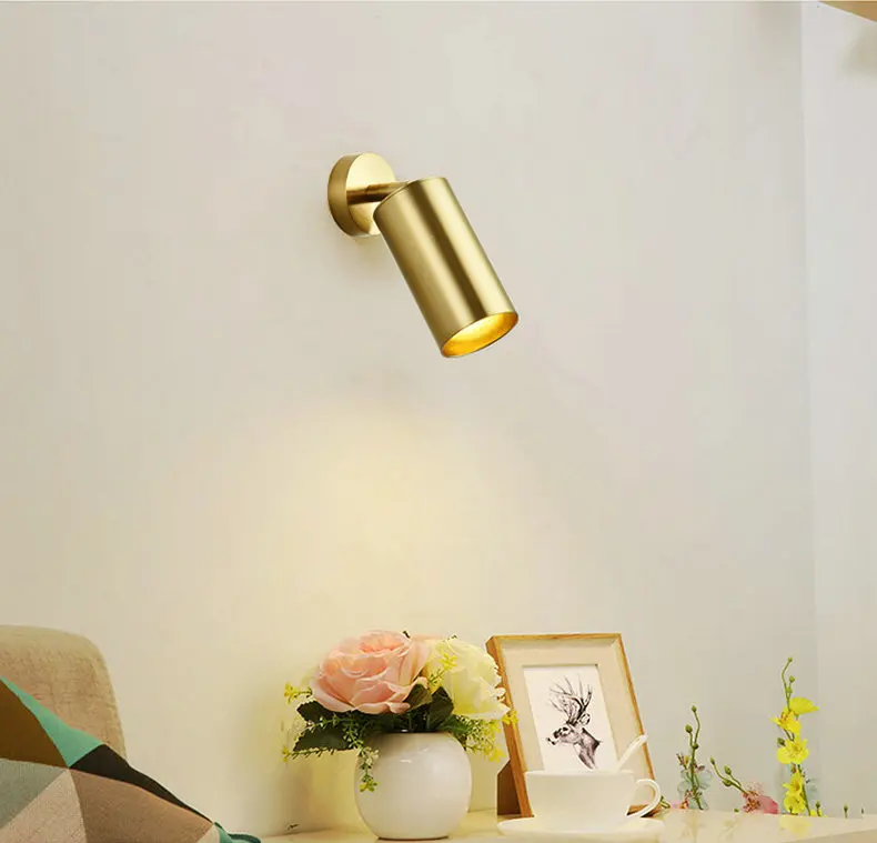 Поверхностный монтаж Потолочный Светодиодный точечный светильник с Adjsutable длинным полюсом для гостиной вращающийся светильник с золотым треком E27 Точечный светильник в комплекте
