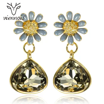 

Viennois Gold Color Enamel Chrysanthemum Dangle Earrings for Women Shiny Crystal Drop Earrings Female Earring Party Accessories