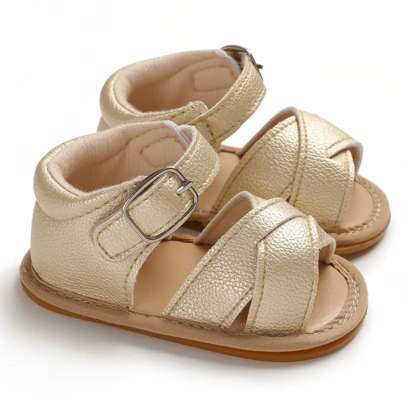 Сандалии для новорожденных девочек и мальчиков; летняя однотонная обувь для первых ходунков; жесткая обувь; нескользящие кожаные сандалии для детей из искусственной кожи - Цвет: gold