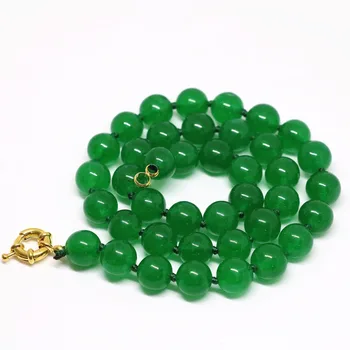 

Women jewelry choker anime gem chocker necklace for women natural stone gem dyed green gem chalcedony faceted round beads