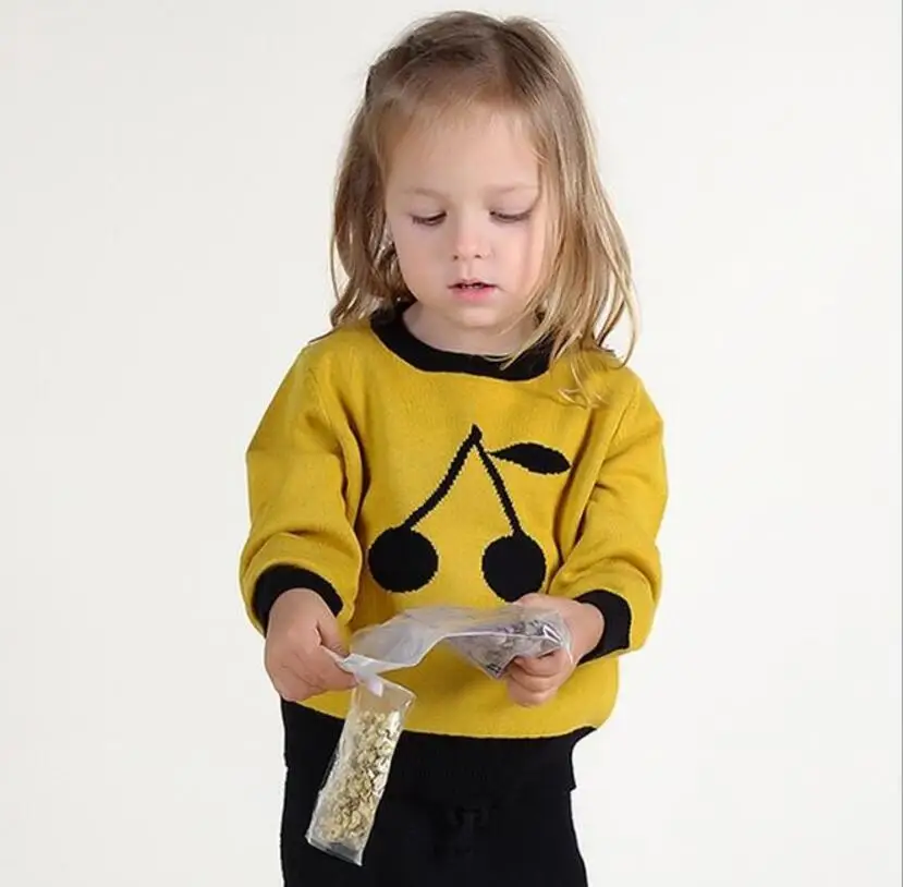 

White Purple Yellow Spring Autumn kids girls sweater Cherry dog design baby knitted casual toddler infant boys girl sweaters
