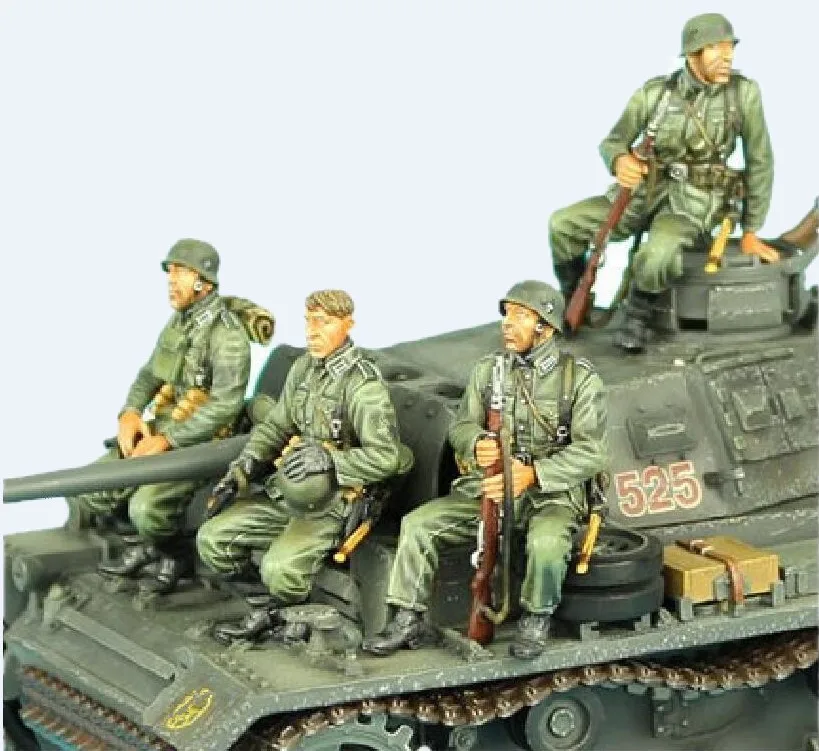 

1/35 Resin Figure Model Kit Unassambled Unpainted 41(NO CAR)
