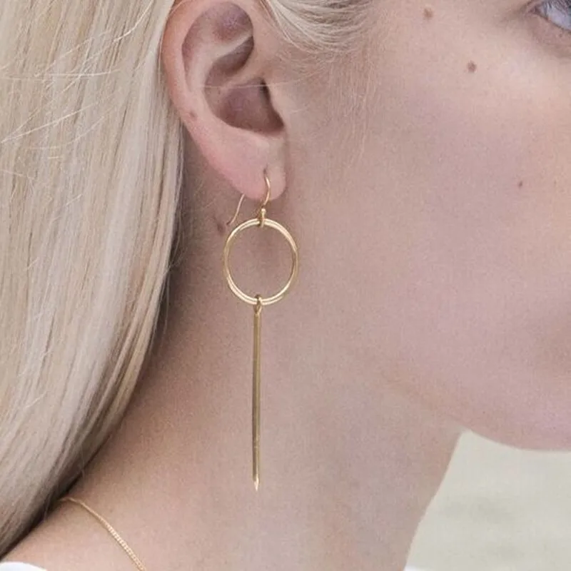 

The New Popular Long Imitated Silver Plated Drop Earrings For Women Simple Geometry Shape Earrings Wholesale E044