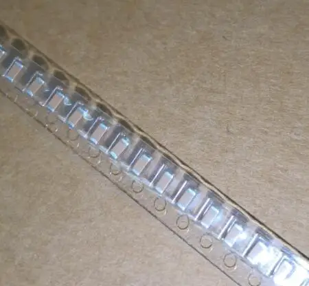 

100PCS 1206 1NF 102K 1000PF 1KV 1000V 10% SMD Ceramic Capacitor