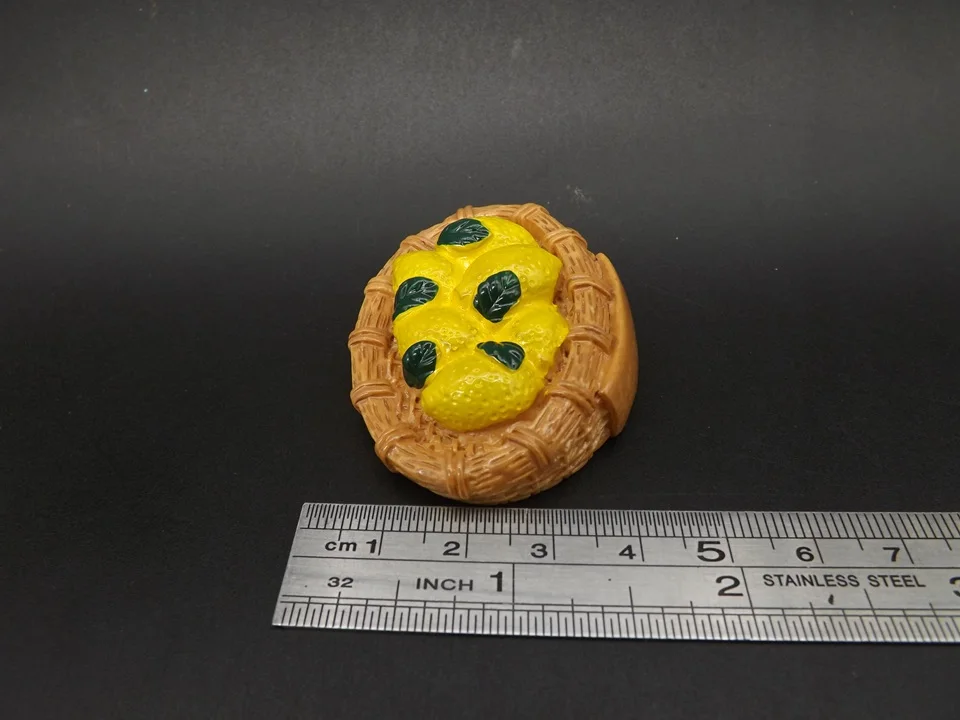 Tiny-Food019-Lemon (9)