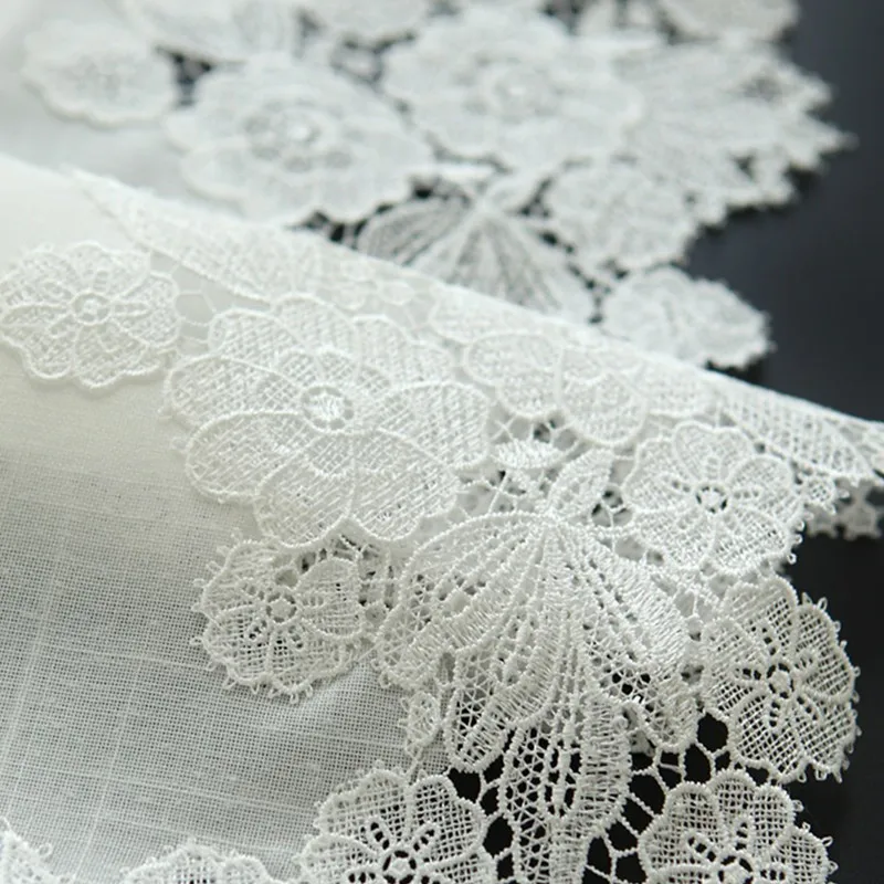 Slub Linen Lace Table Runner P24-6
